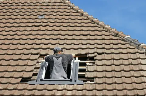 Pose de velux - Saint-Nazaire-le-Désert